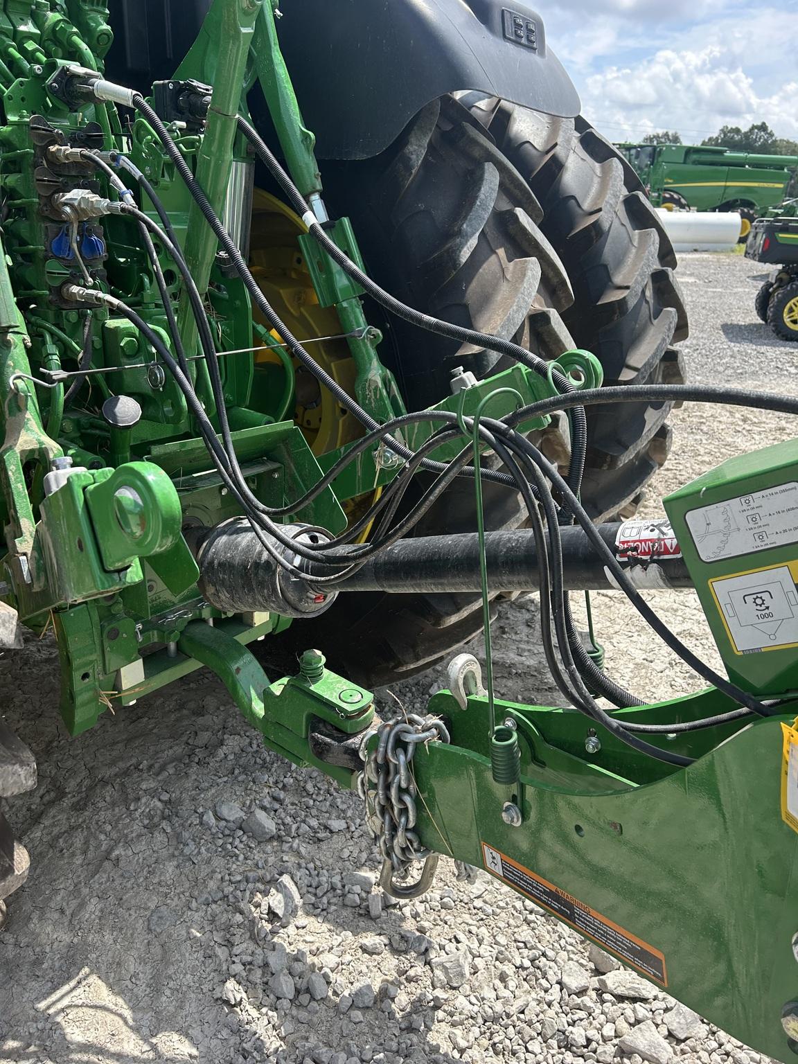 2024 John Deere L331R Image