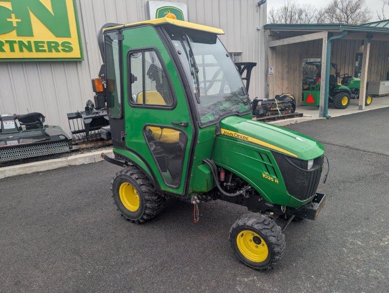 2013 John Deere 1025R Image