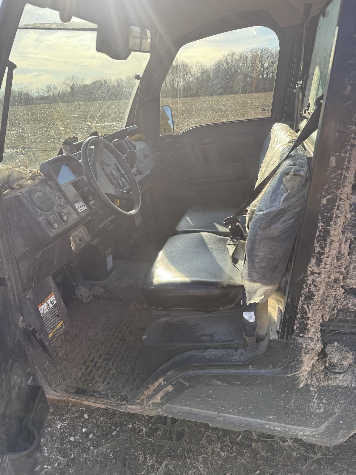 2021 John Deere XUV 835M Image