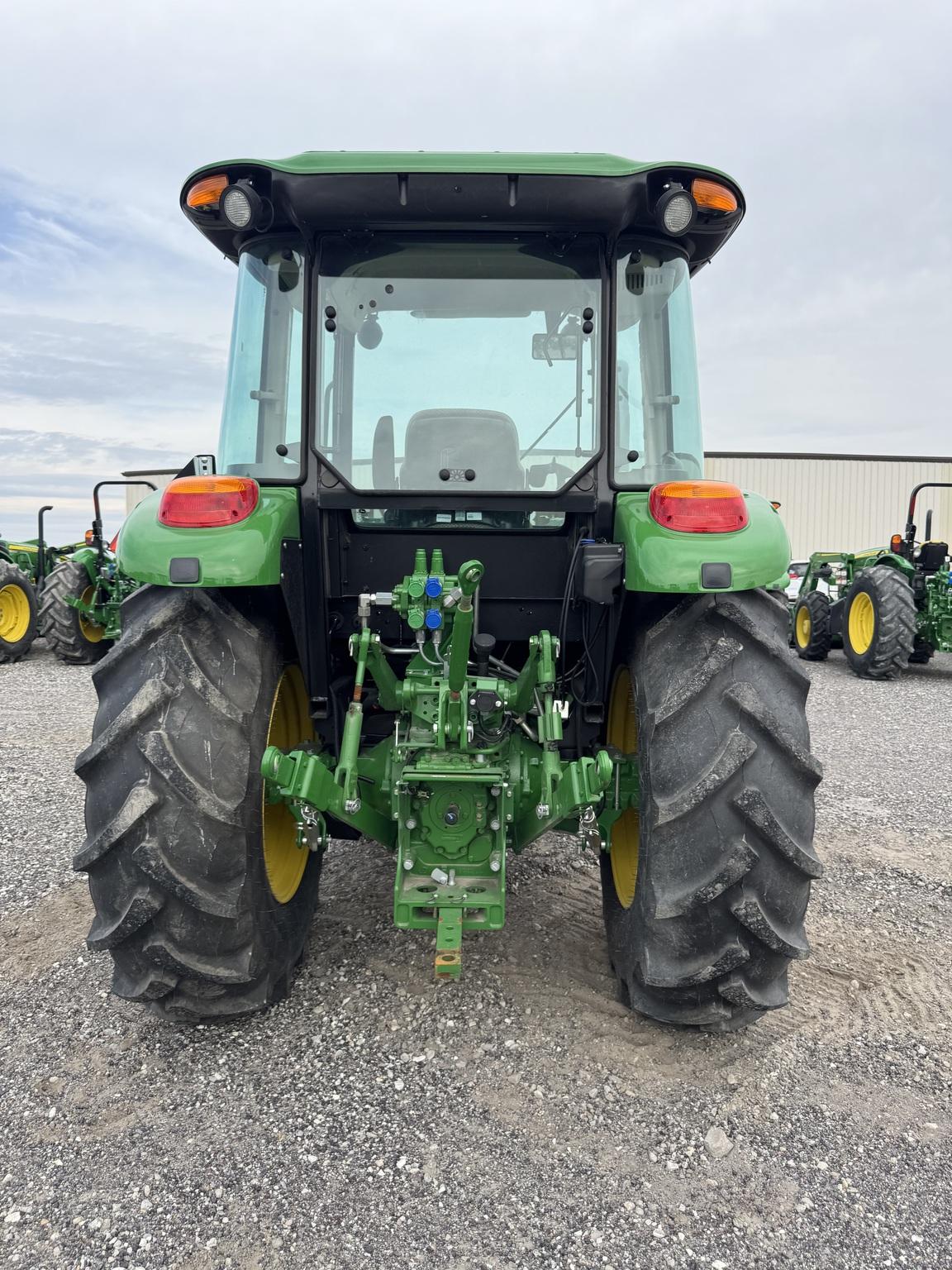 2024 John Deere 5090E Image