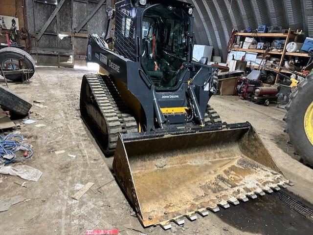 2022 John Deere 325G Image