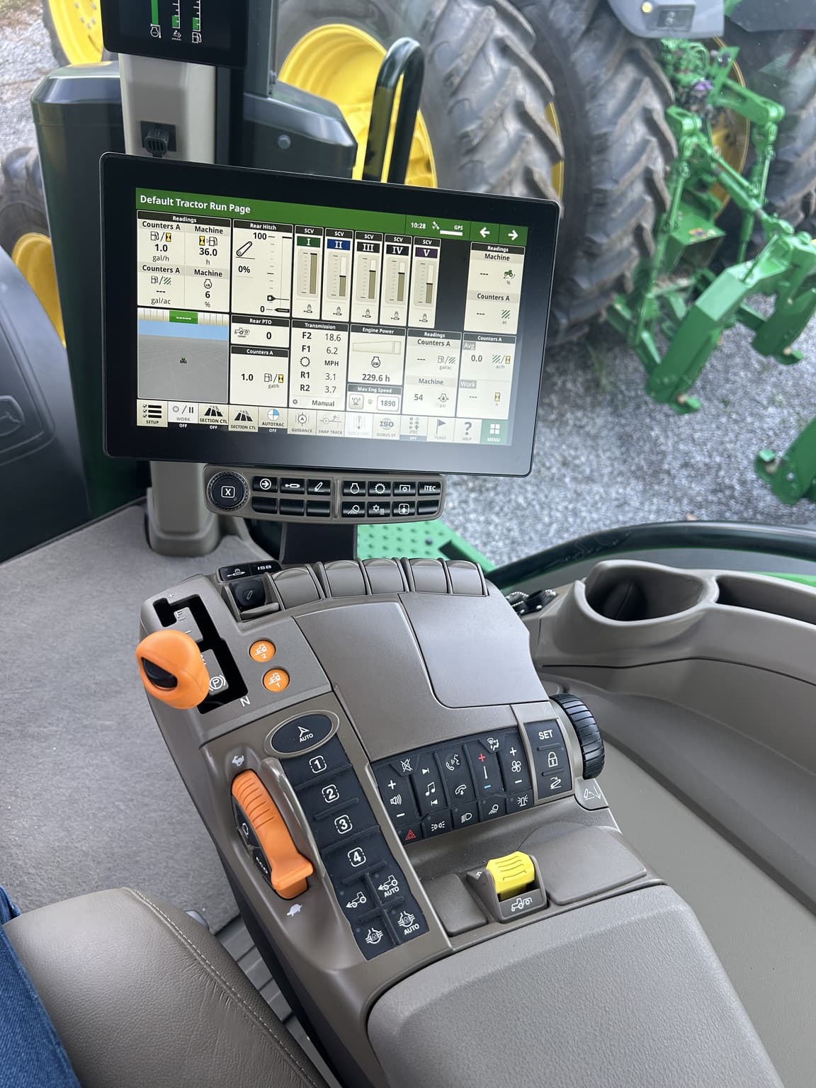 2024 John Deere 8R 250 Image