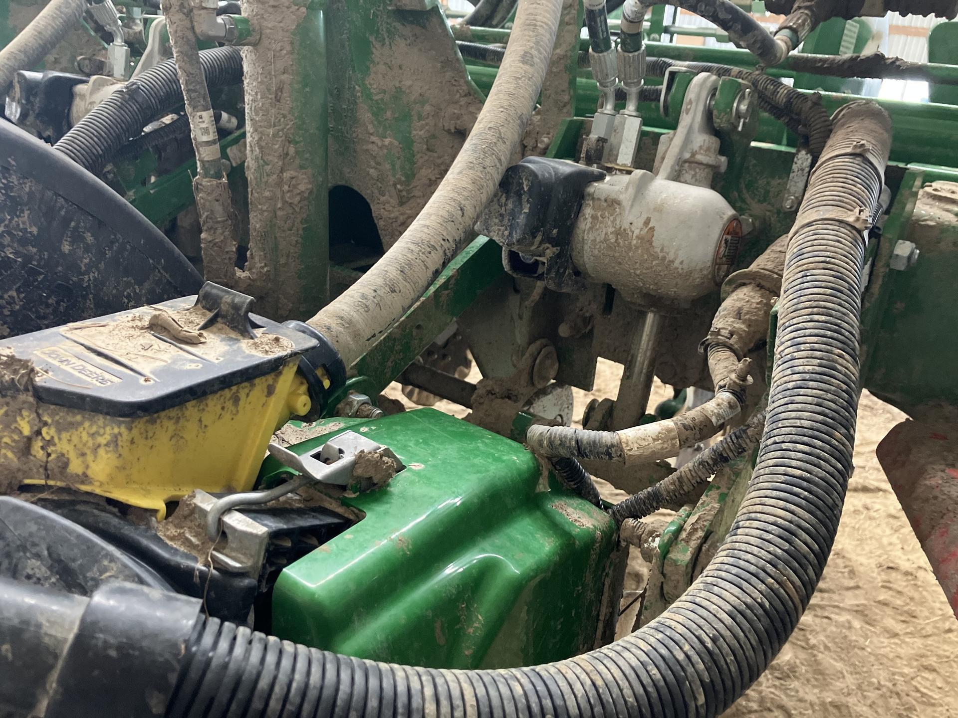2024 John Deere 1775NT Image