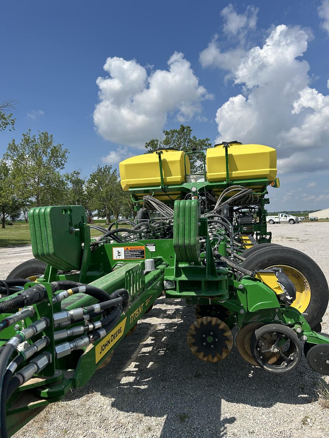 2024 John Deere 1775NT Image