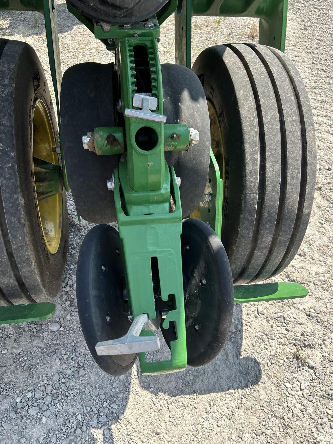 2024 John Deere 1775NT Image