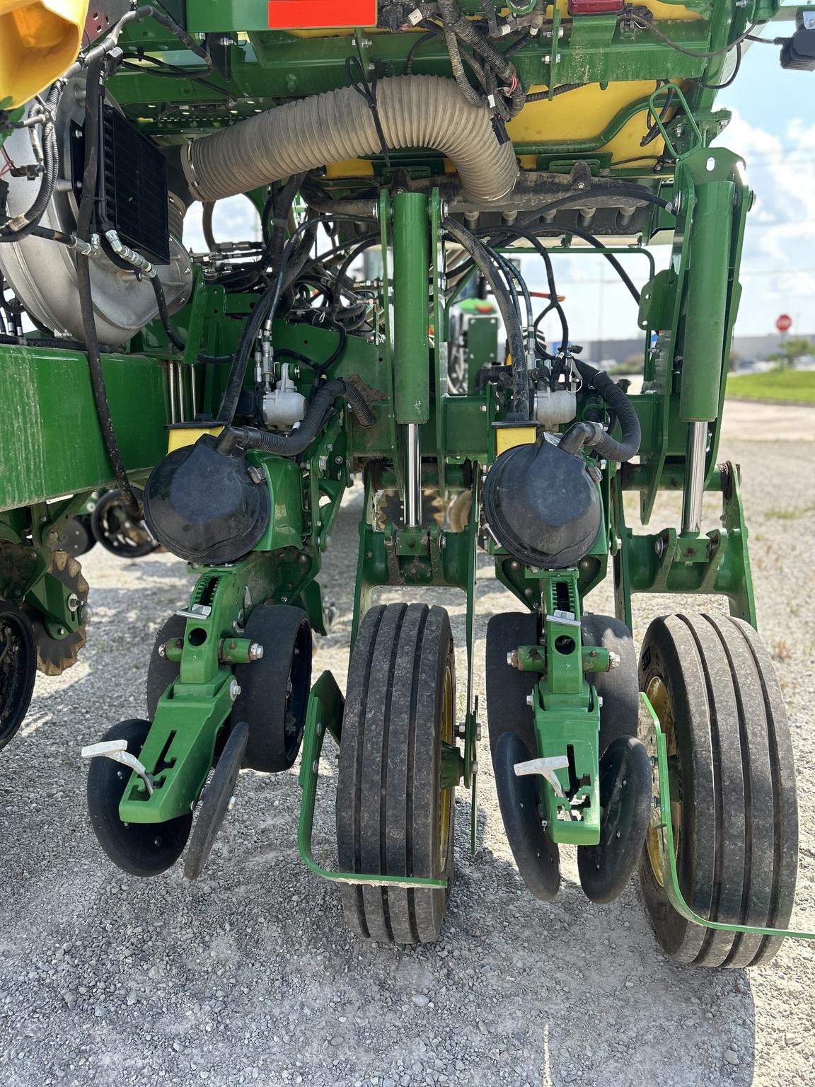 2024 John Deere 1775NT Image