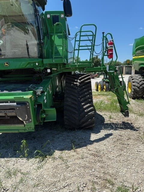 2024 John Deere S780 Image
