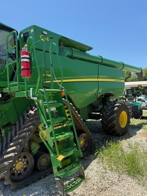 2024 John Deere S780 Image