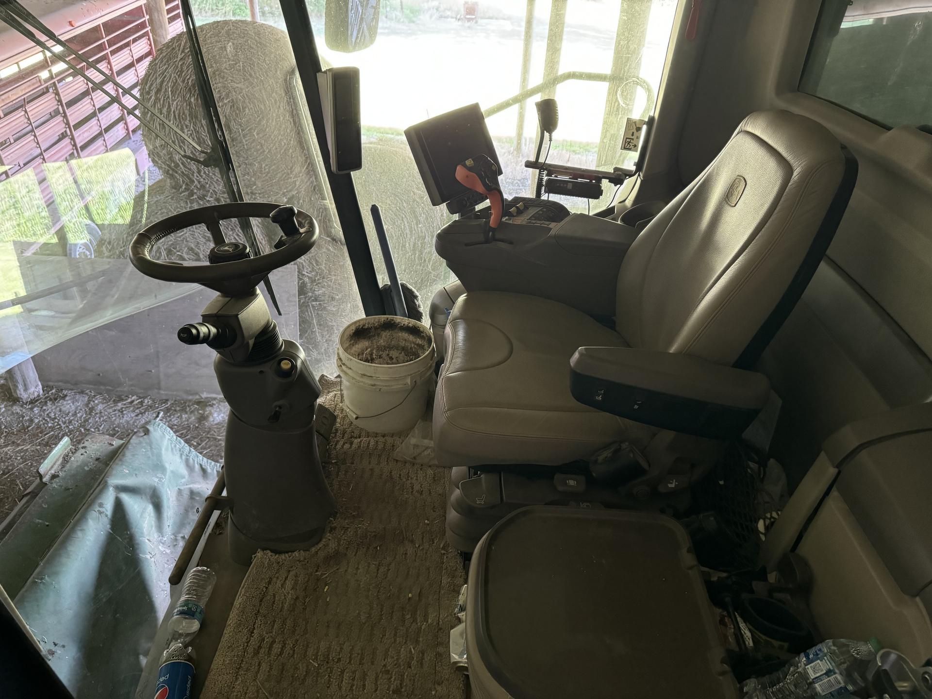 2019 John Deere S780 Image