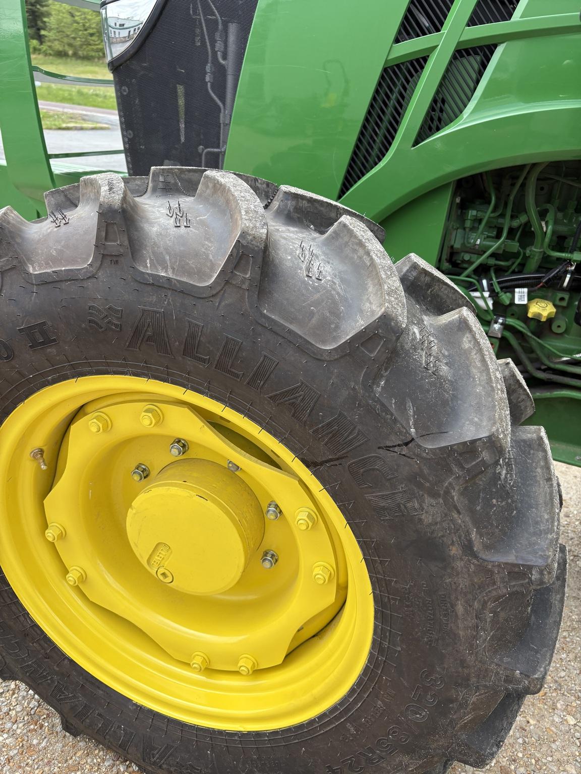 2024 John Deere 5120M Image