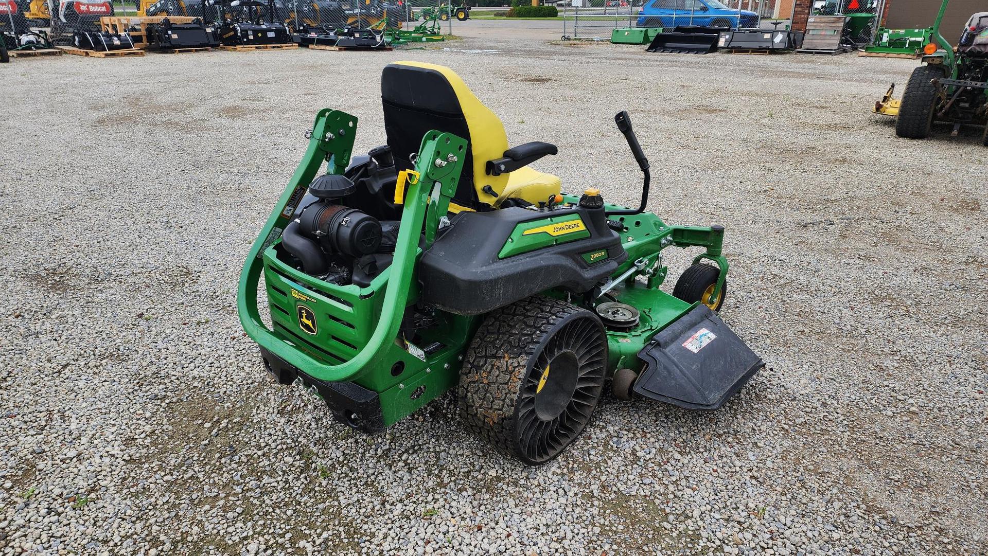 2023 John Deere Z950R Image
