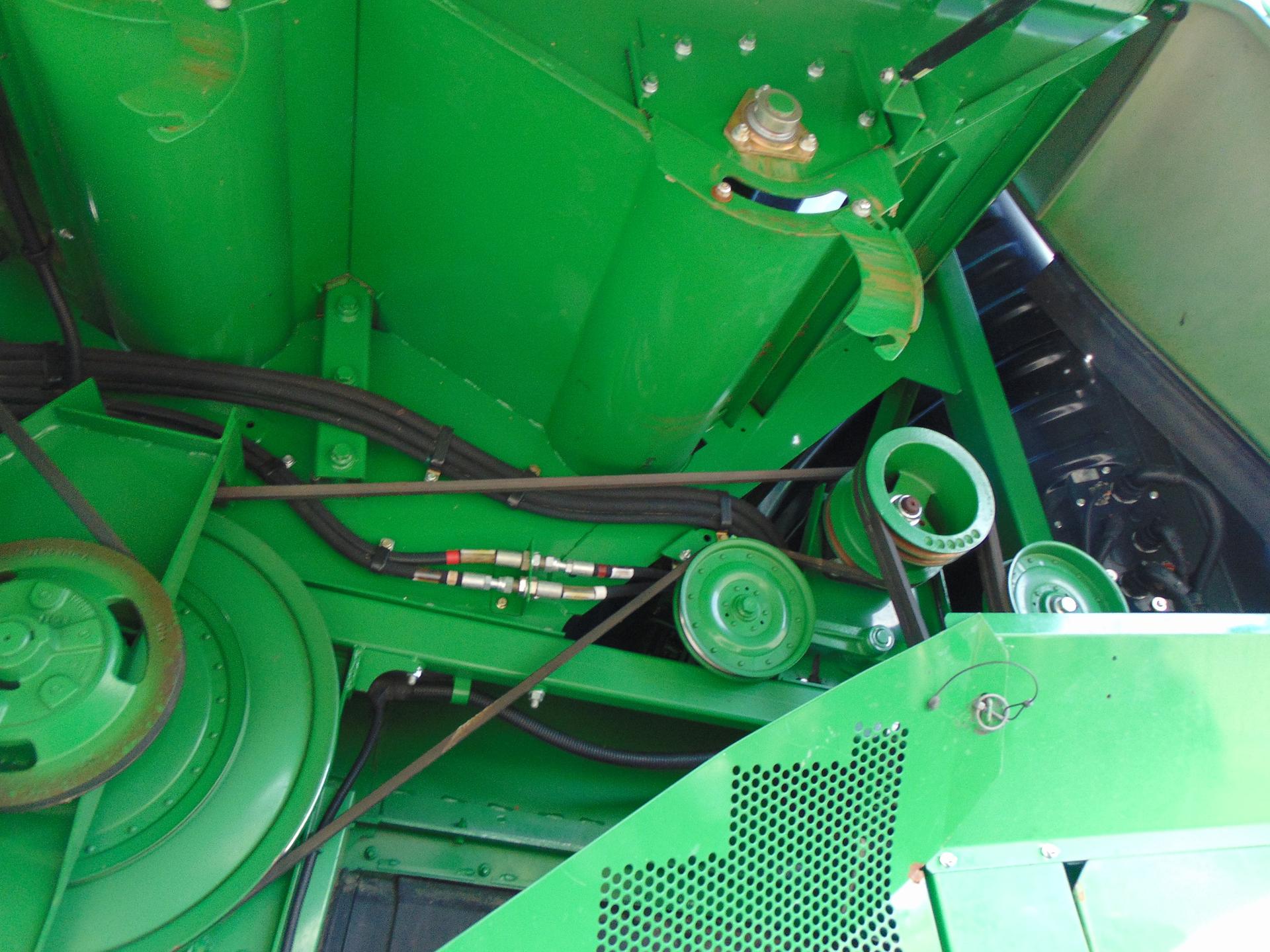 2014 John Deere S680 Image