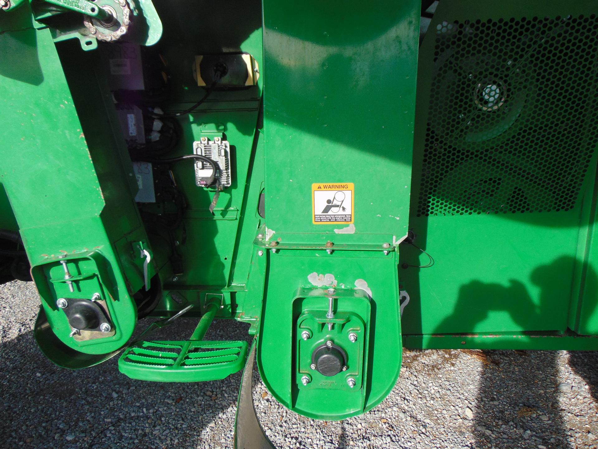 2014 John Deere S680 Image