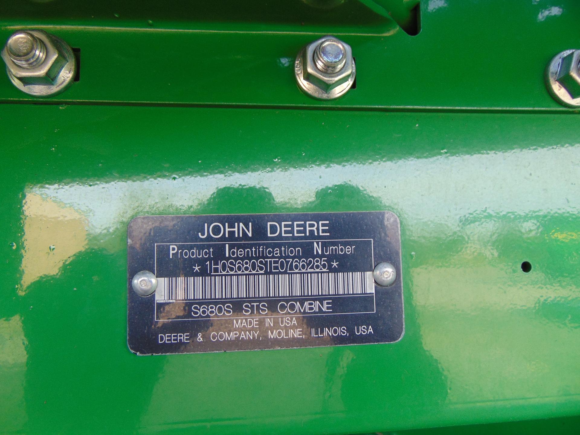 2014 John Deere S680 Image