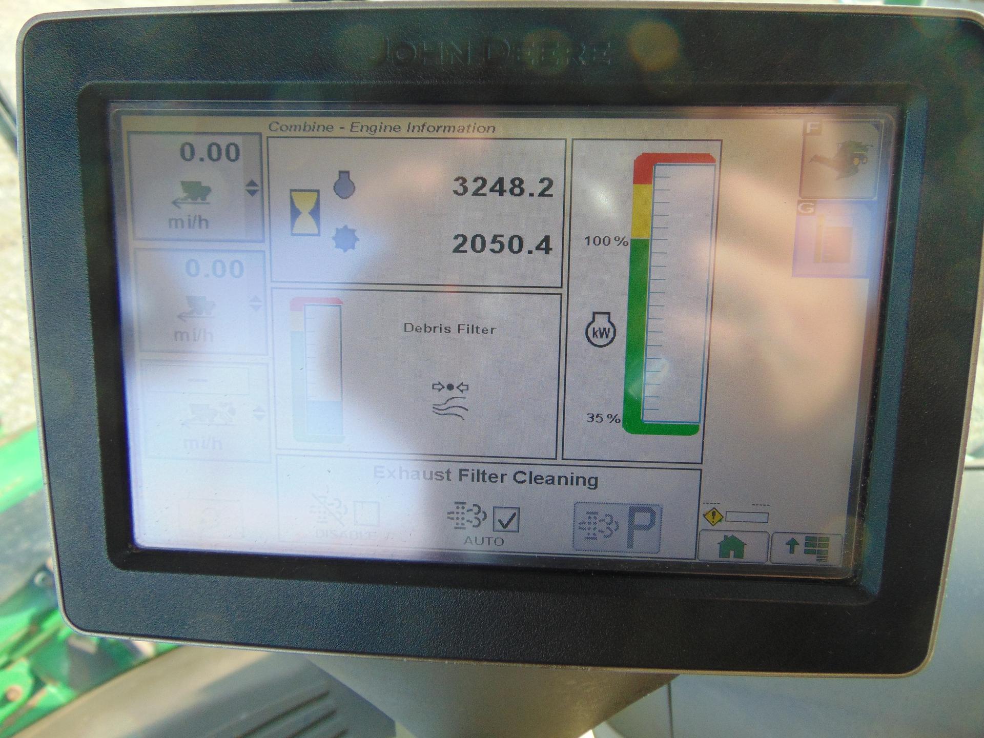 2014 John Deere S680 Image