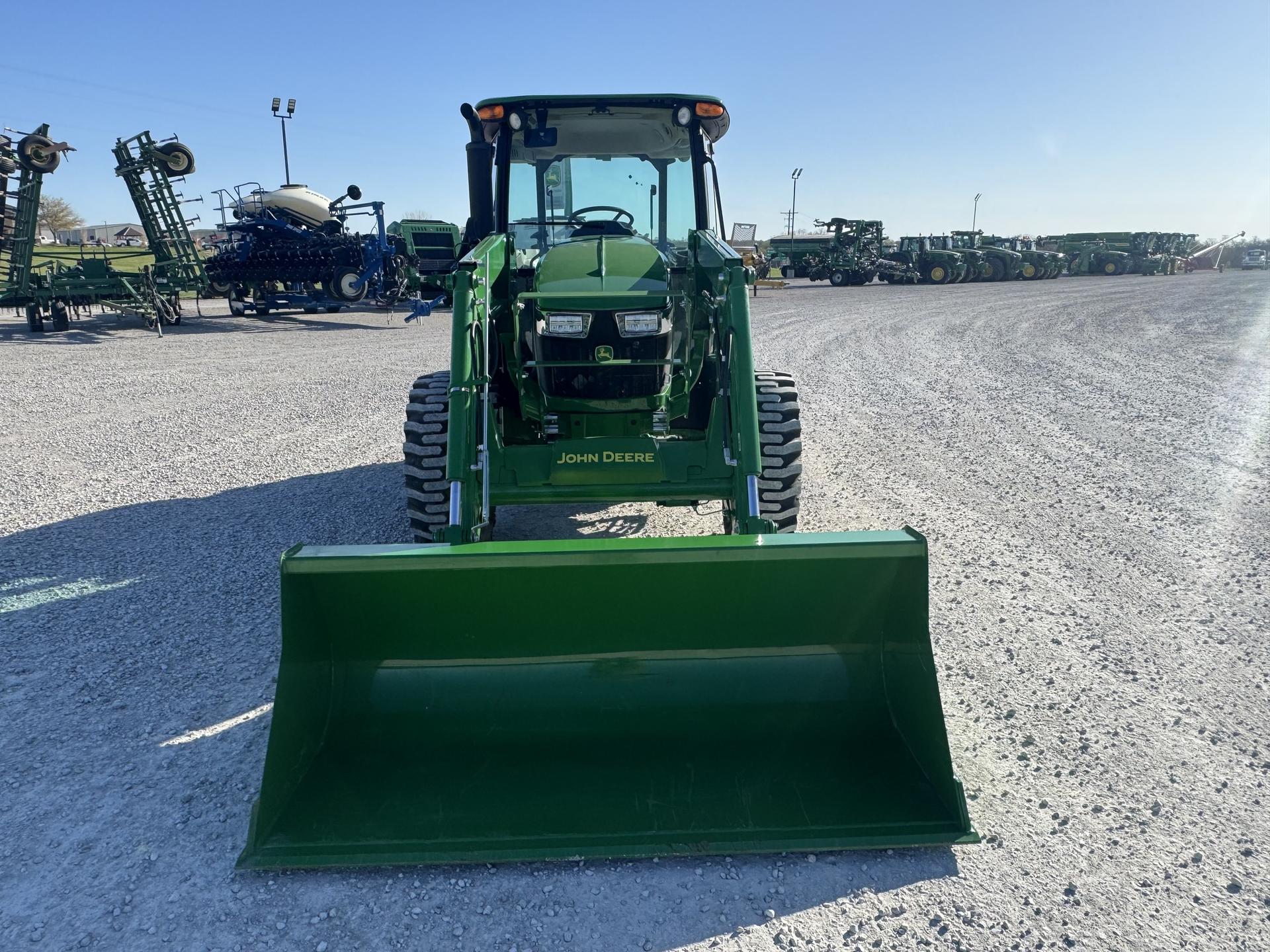 2024 John Deere 5075E Image
