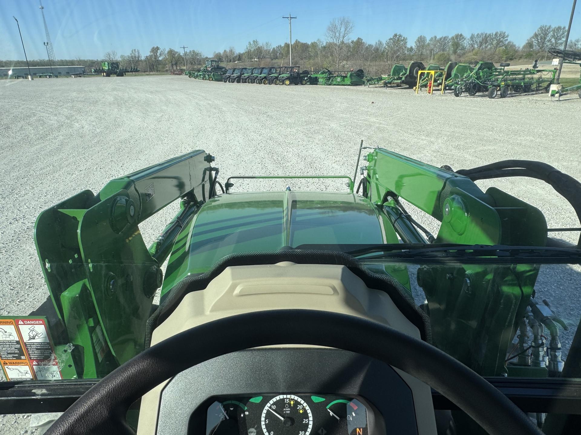 2024 John Deere 5075E Image