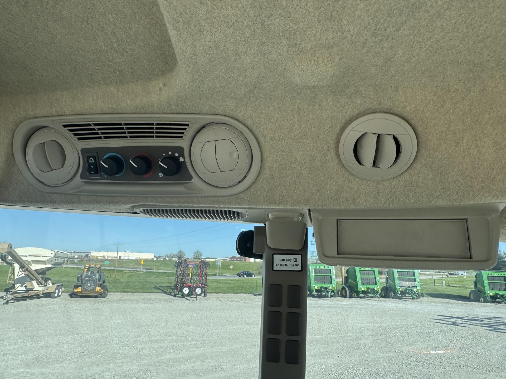 2024 John Deere 5075E Image