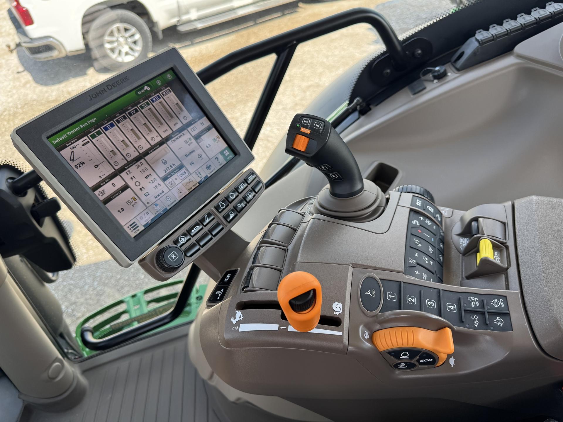 2023 John Deere 6R 130 Image
