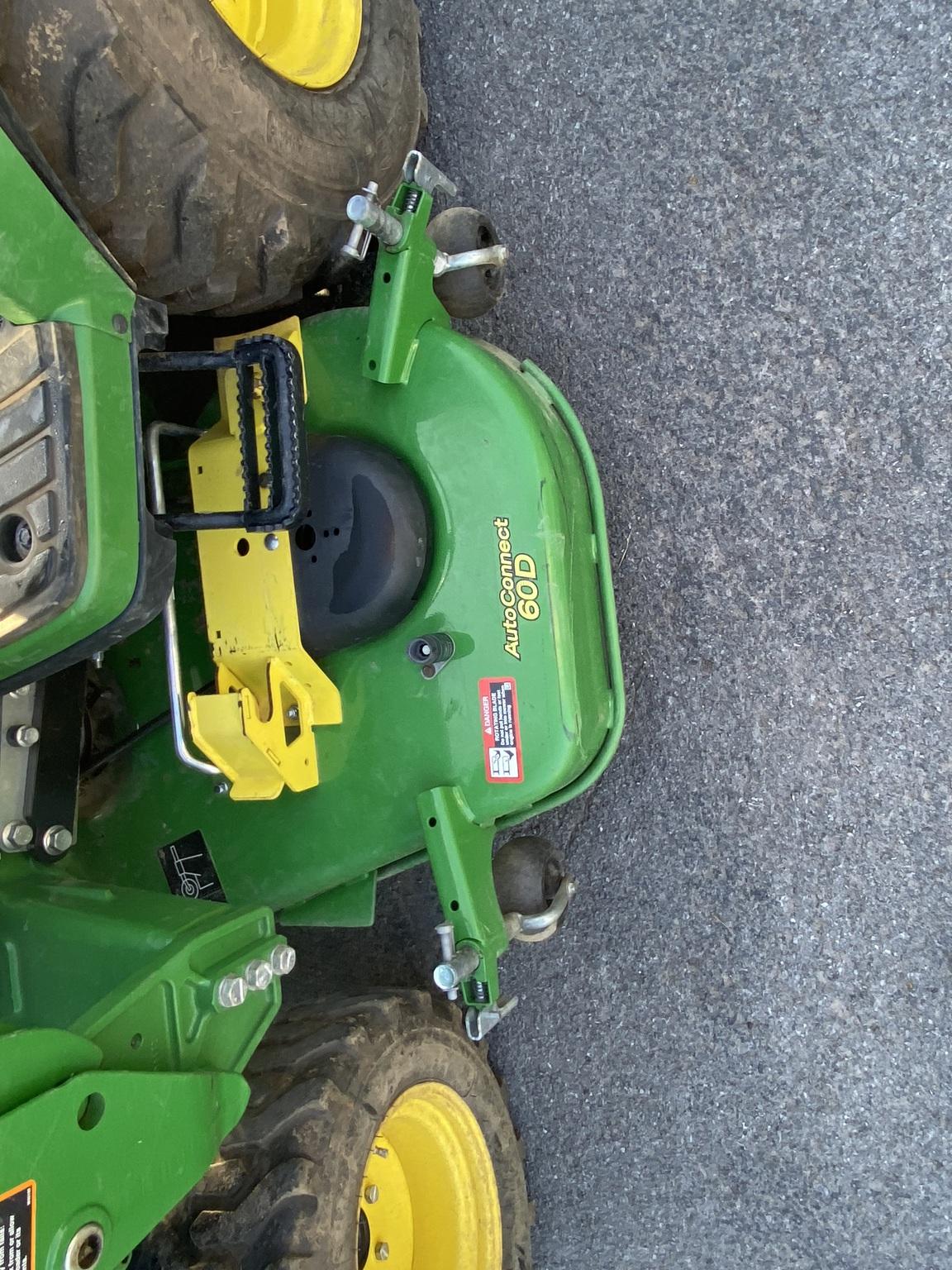 2020 John Deere 2025R Image