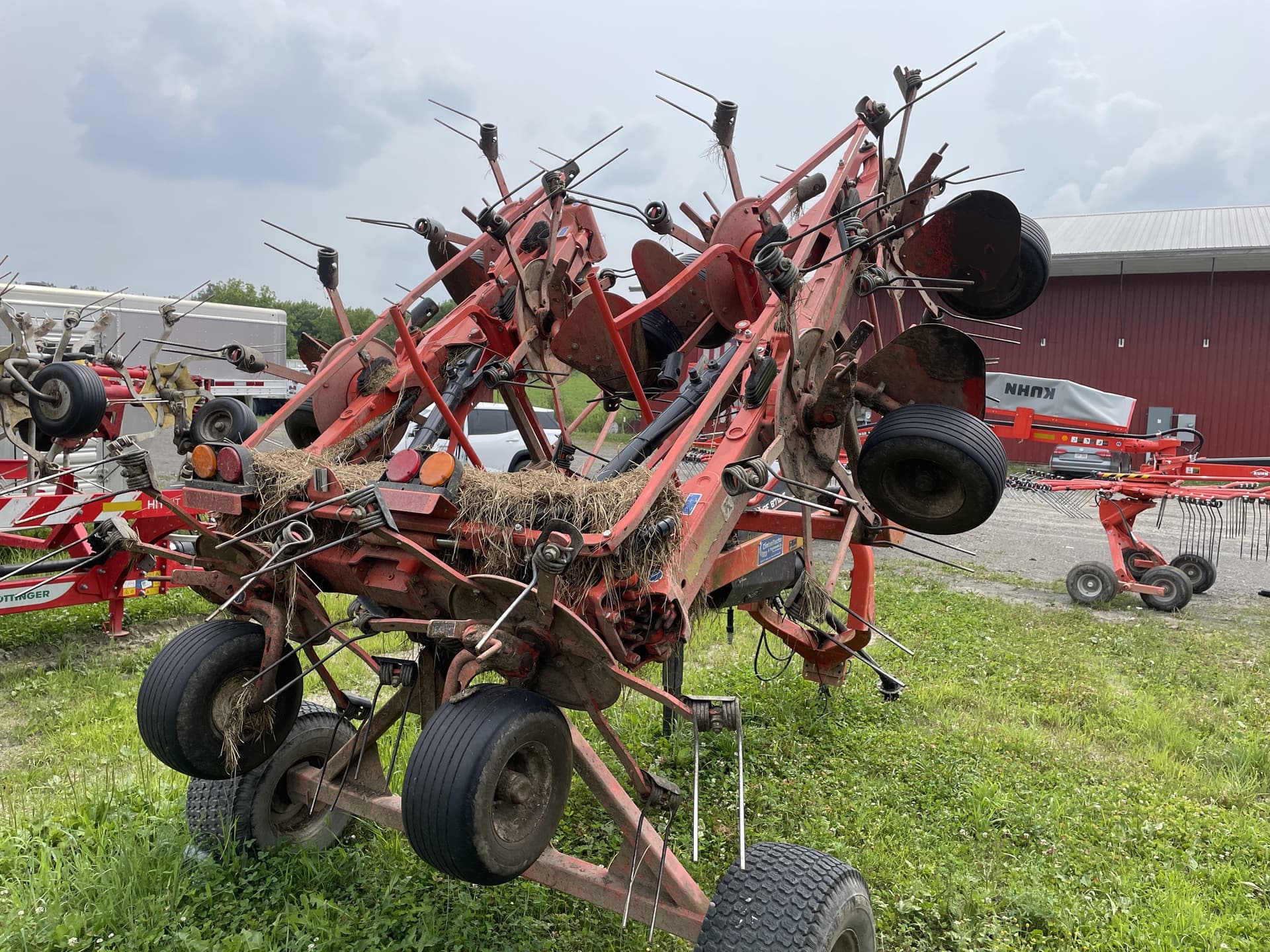 2015 Kuhn GF8712T Image