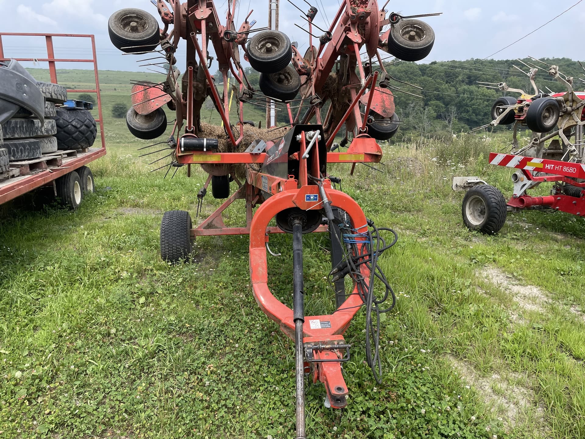 2015 Kuhn GF8712T Image