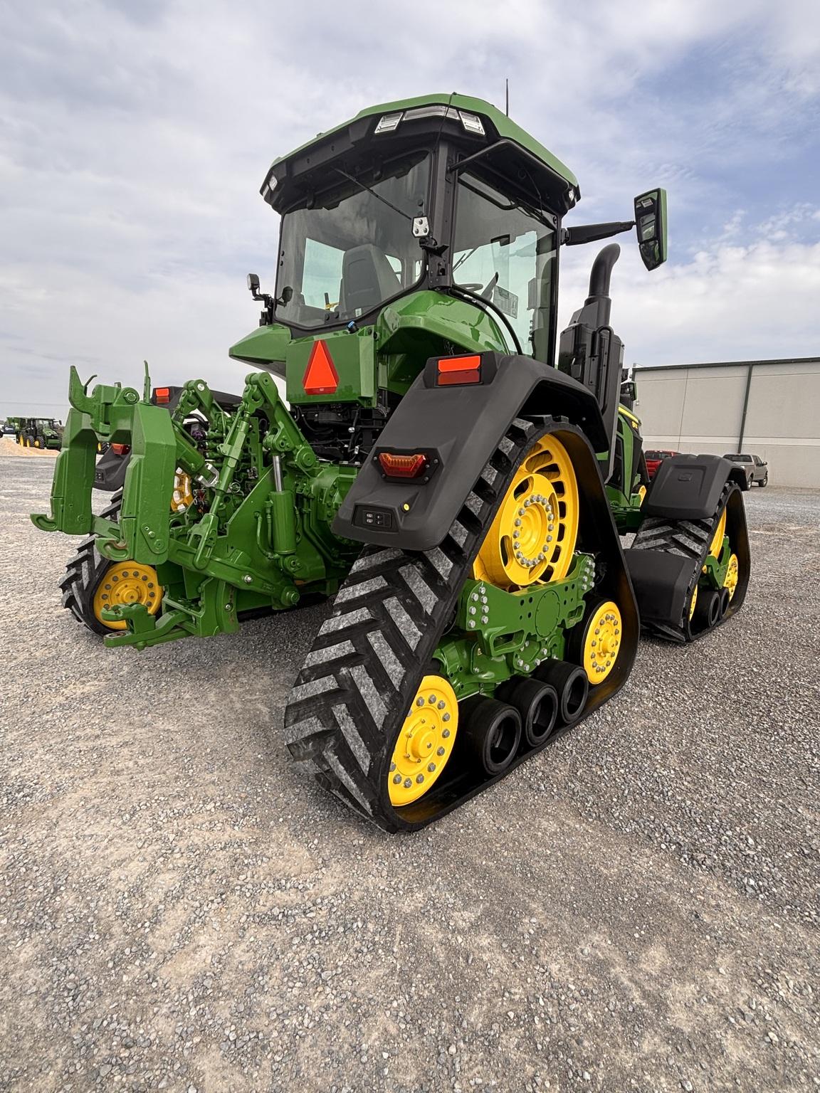 2024 John Deere 8RX 410 Image