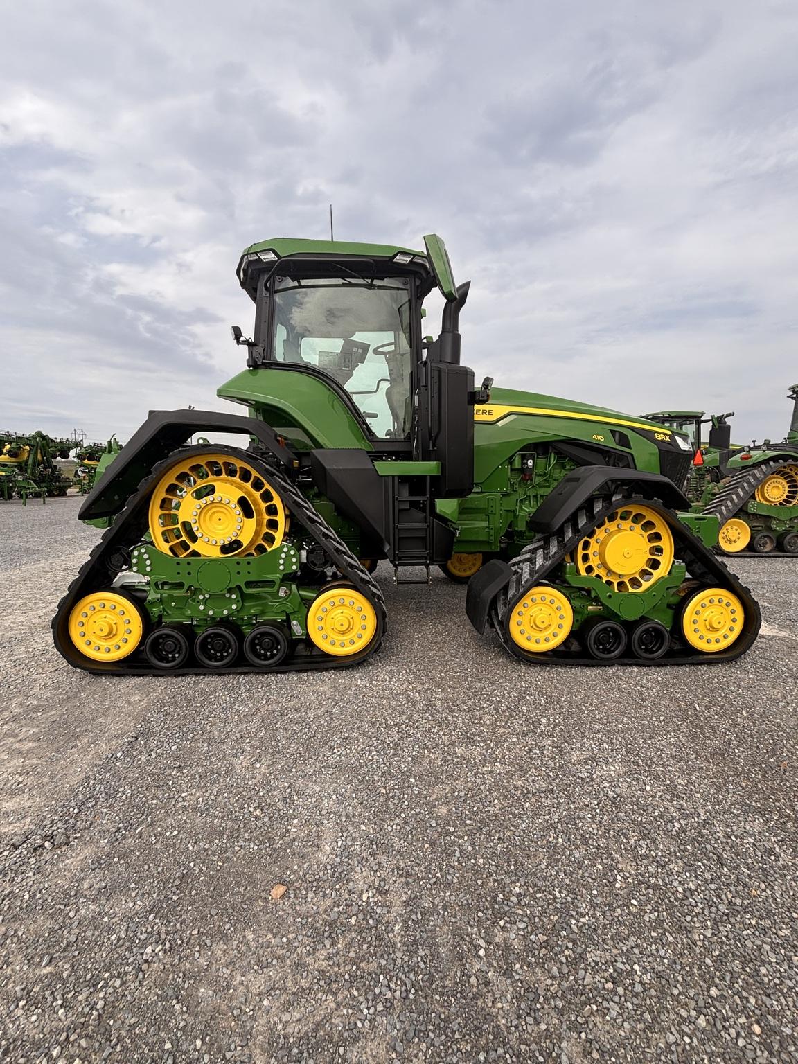 2024 John Deere 8RX 410 Image