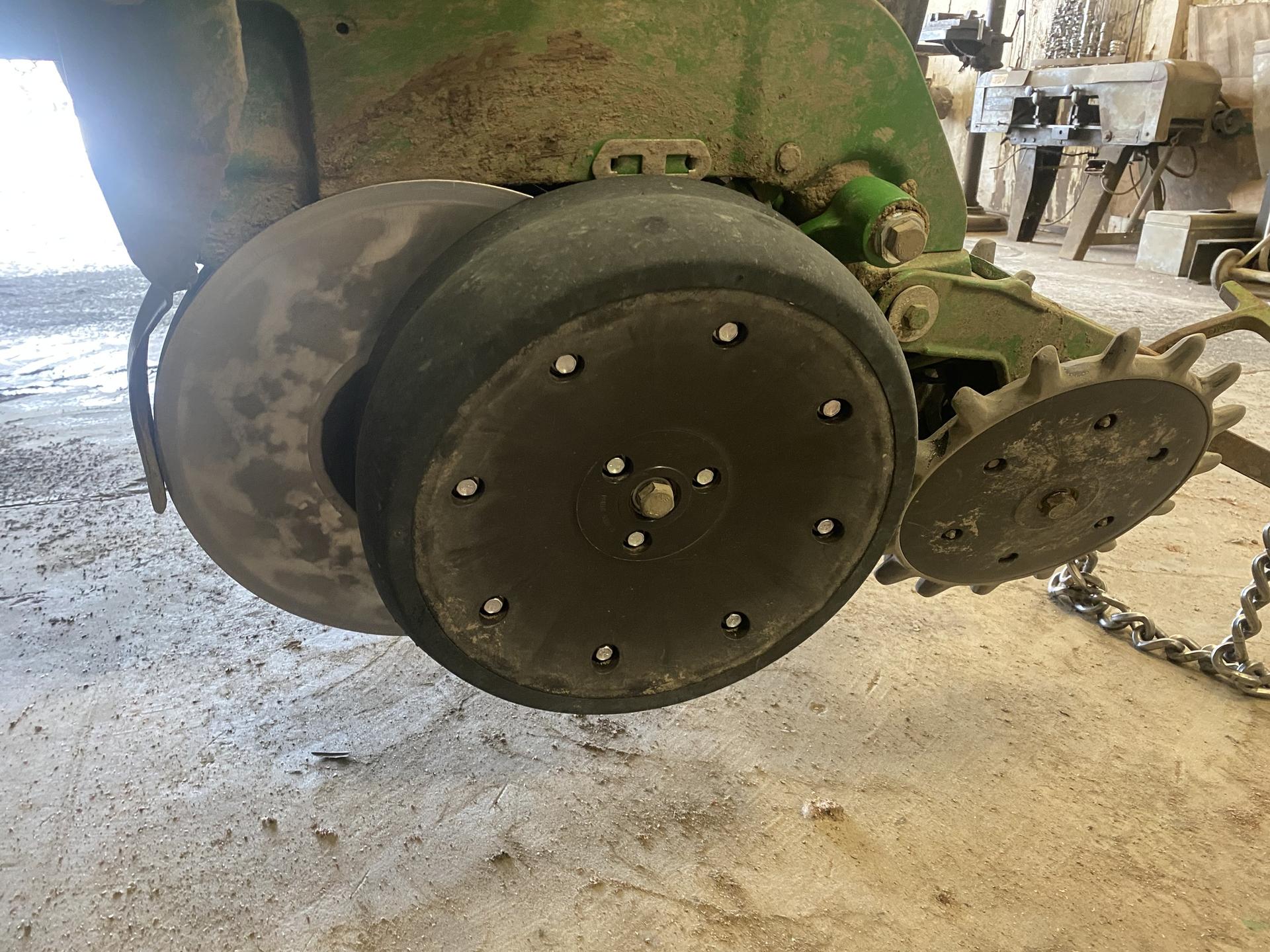 2007 John Deere 1790 Image
