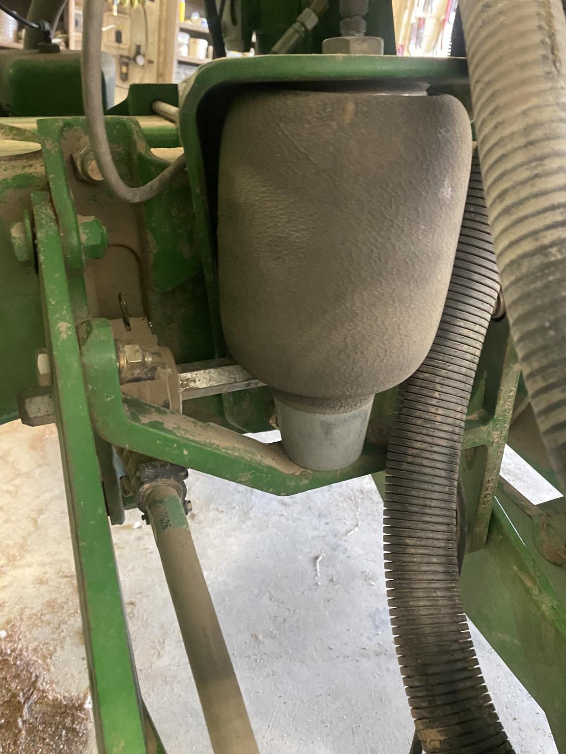 2007 John Deere 1790 Image