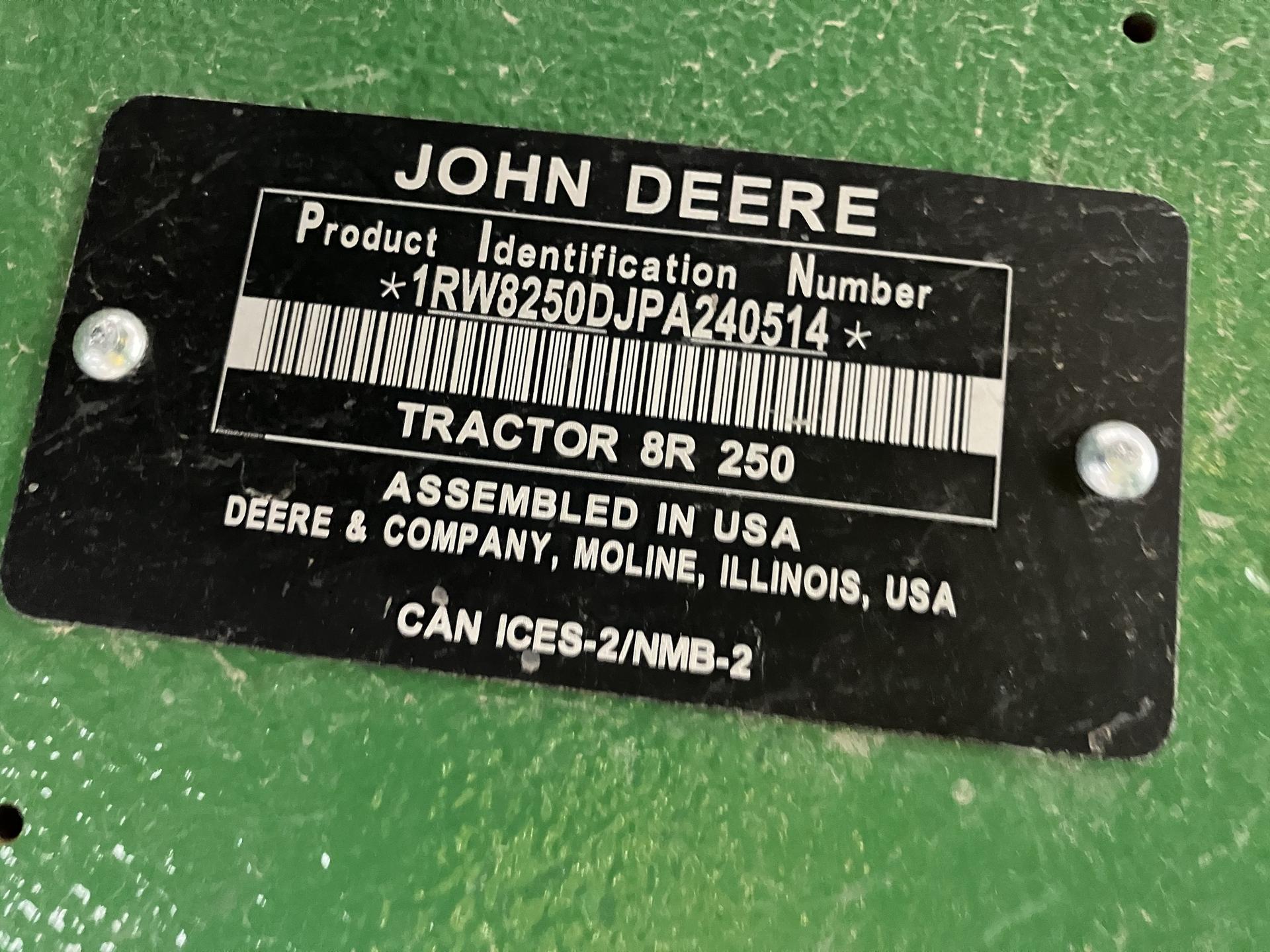 2024 John Deere 8R 250 Image