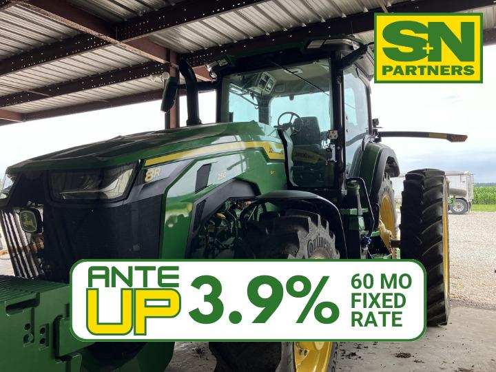 2024 John Deere 8R 250 Image