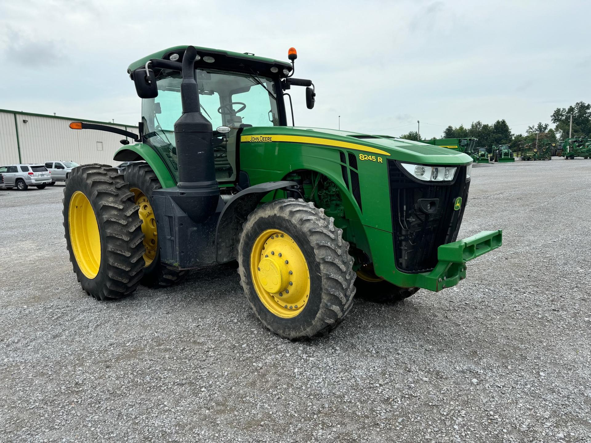2015 John Deere 8245R Image