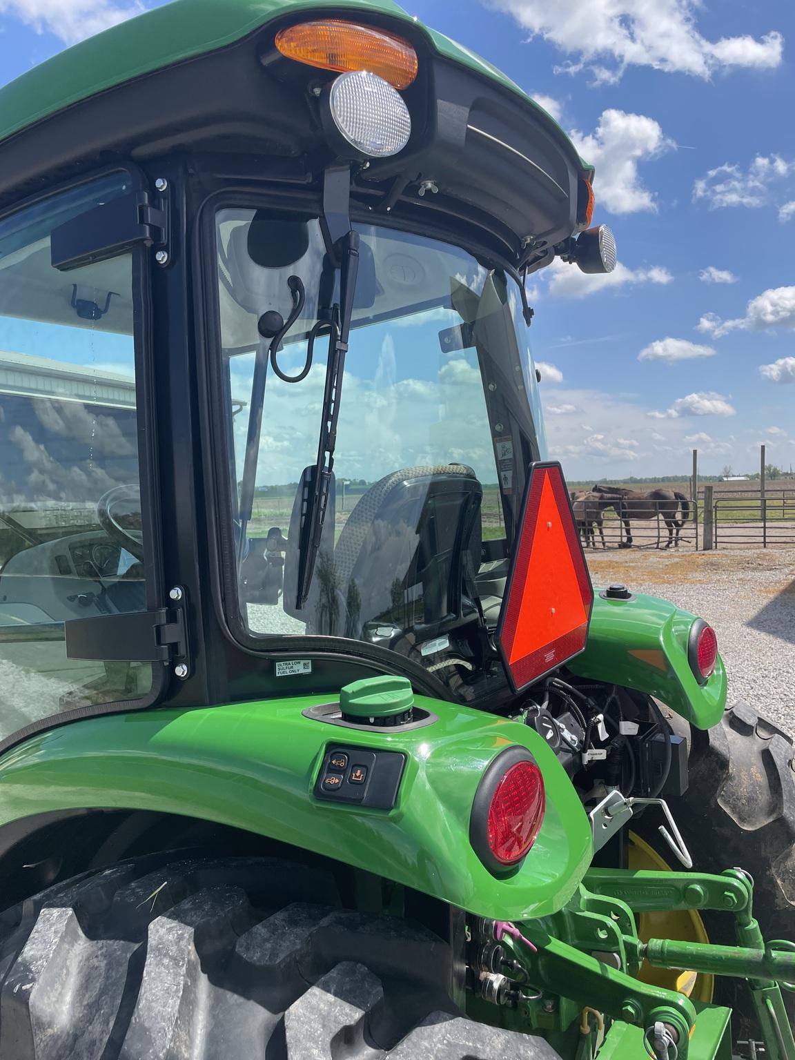 2021 John Deere 4066R Image