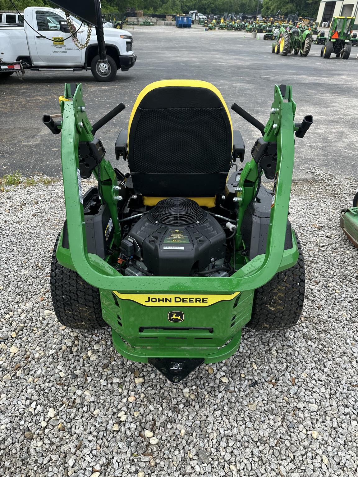 2025 John Deere Z545R Image