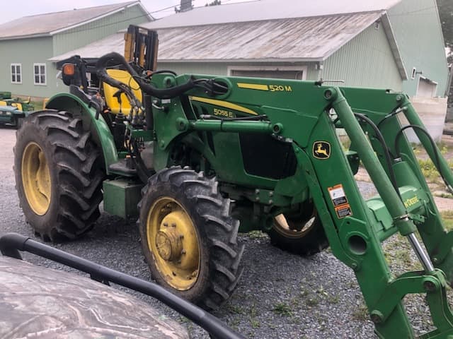 2018 John Deere 5055E Image