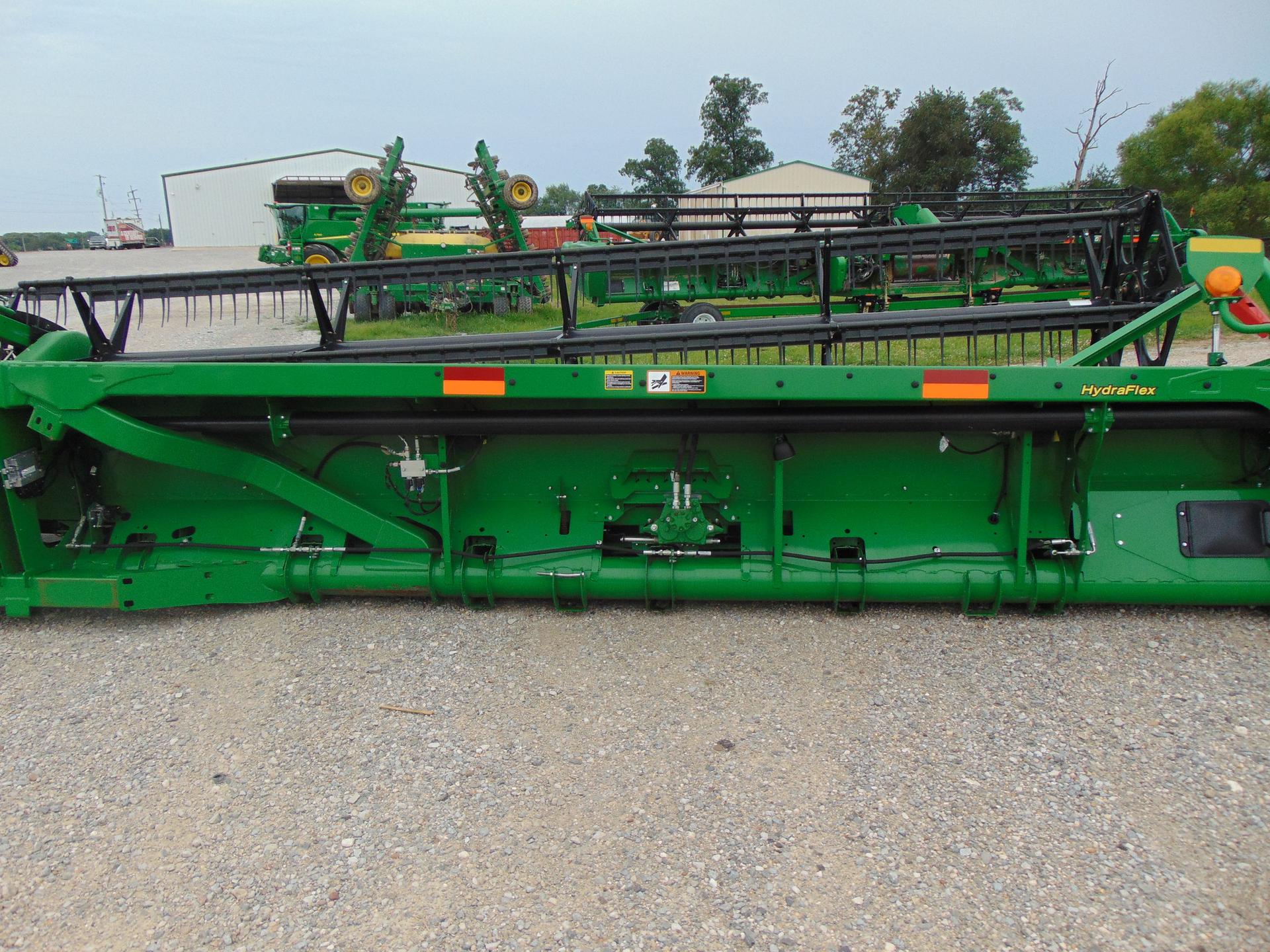 2015 John Deere 640FD Image
