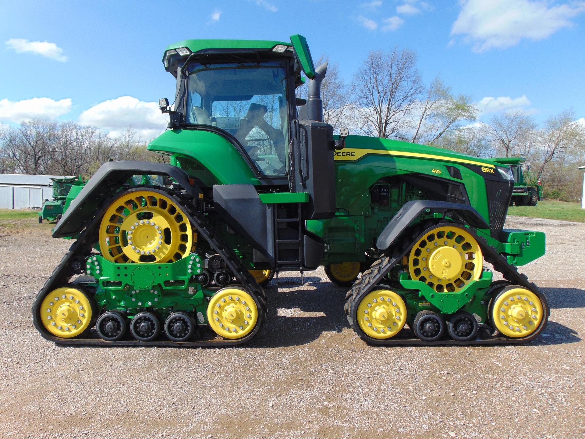 2021 John Deere 8RX 410 Image