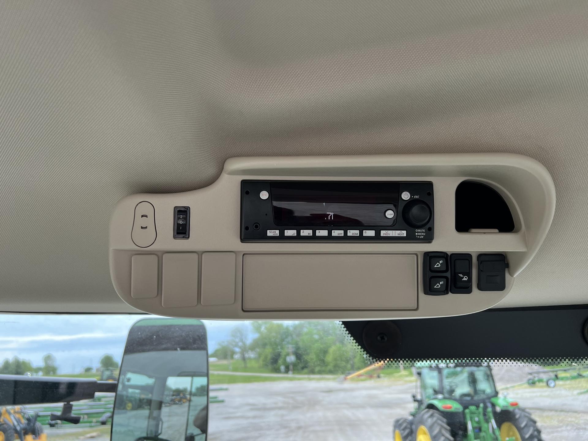 2024 John Deere 6R 130 Image