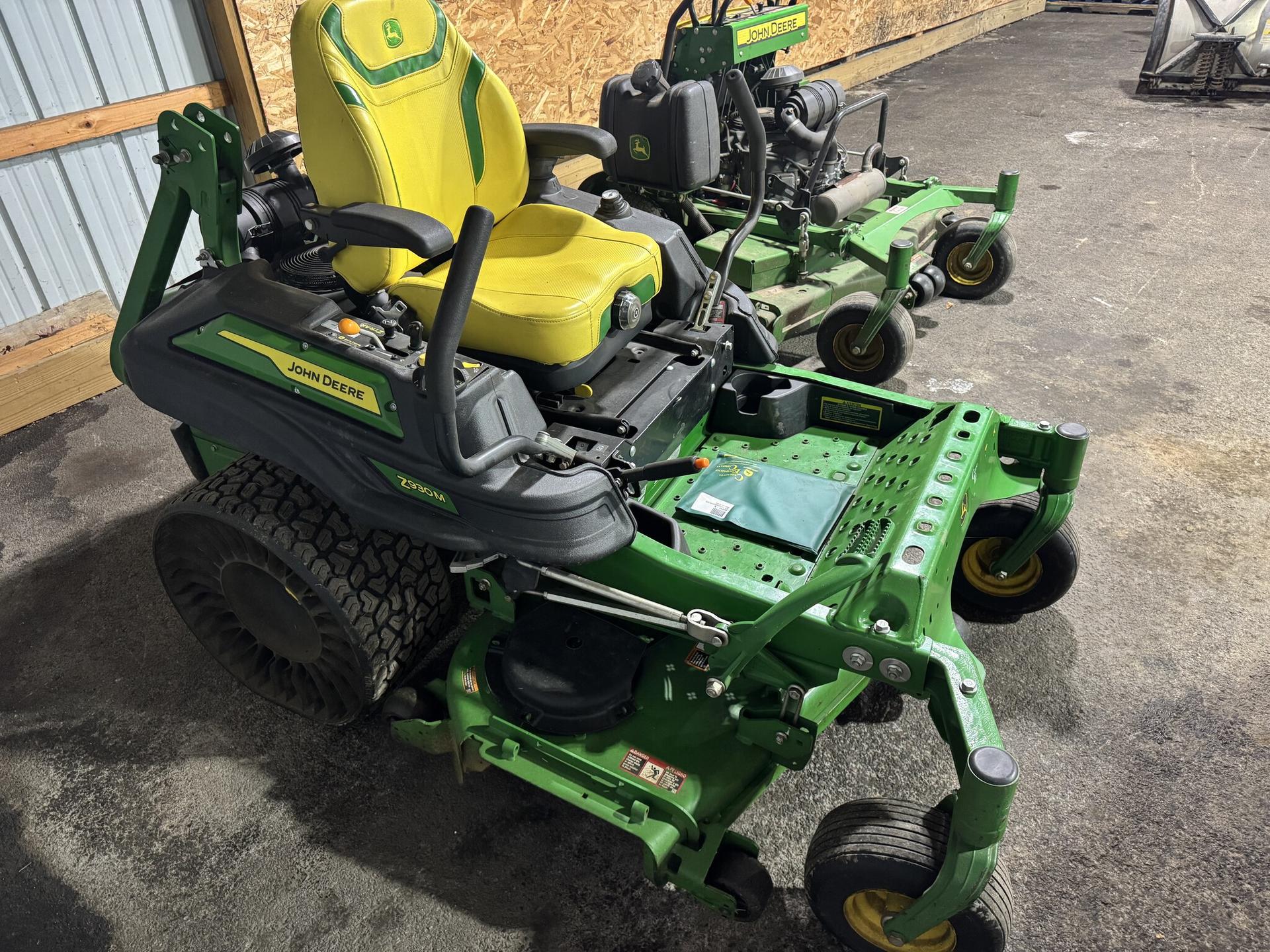 2023 John Deere Z930M Image
