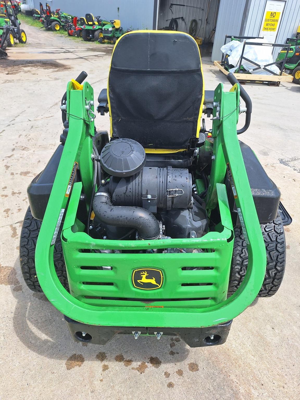 2023 John Deere Z930M Image