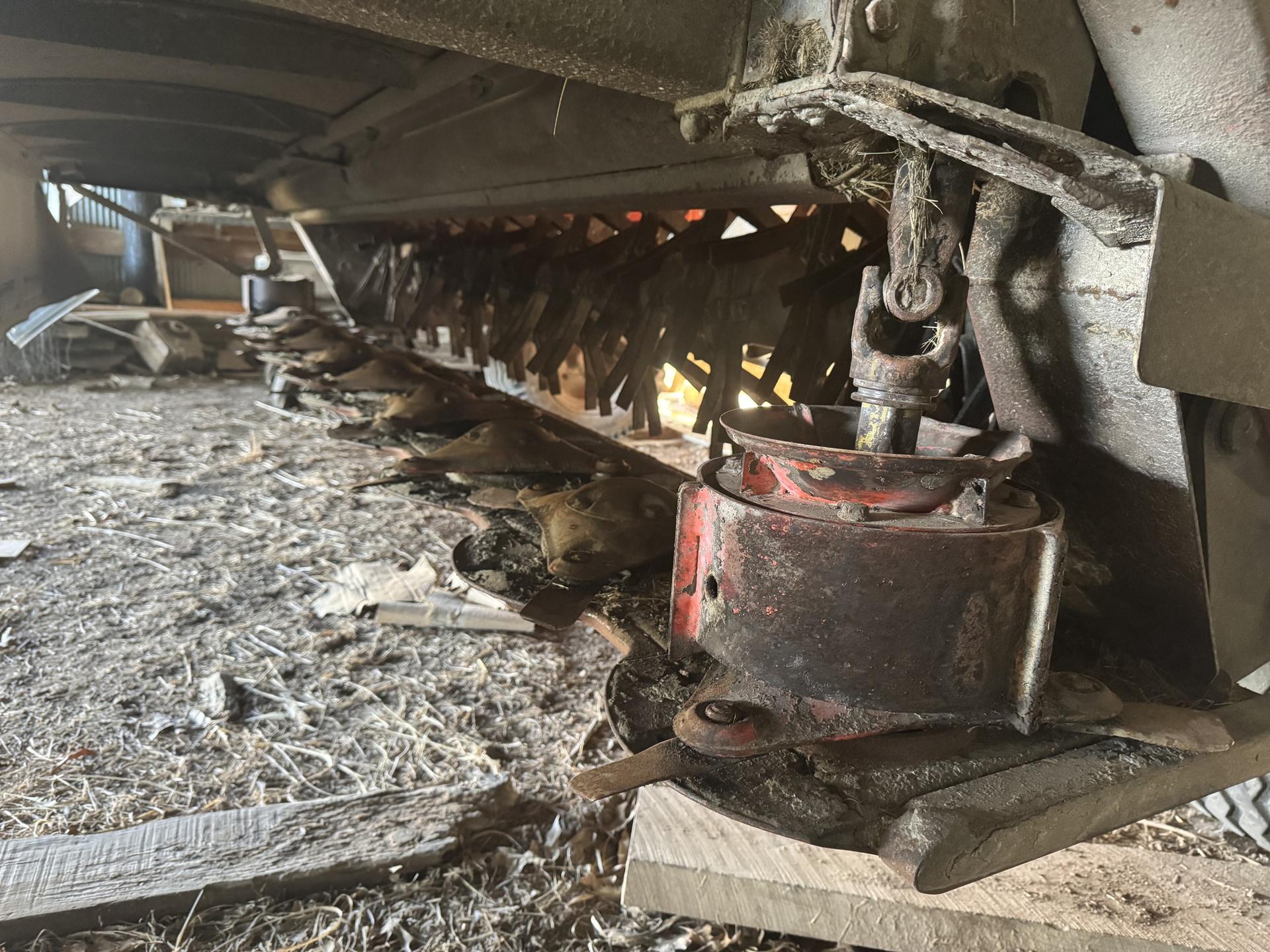 2015 Kubota DMC 8540T Image