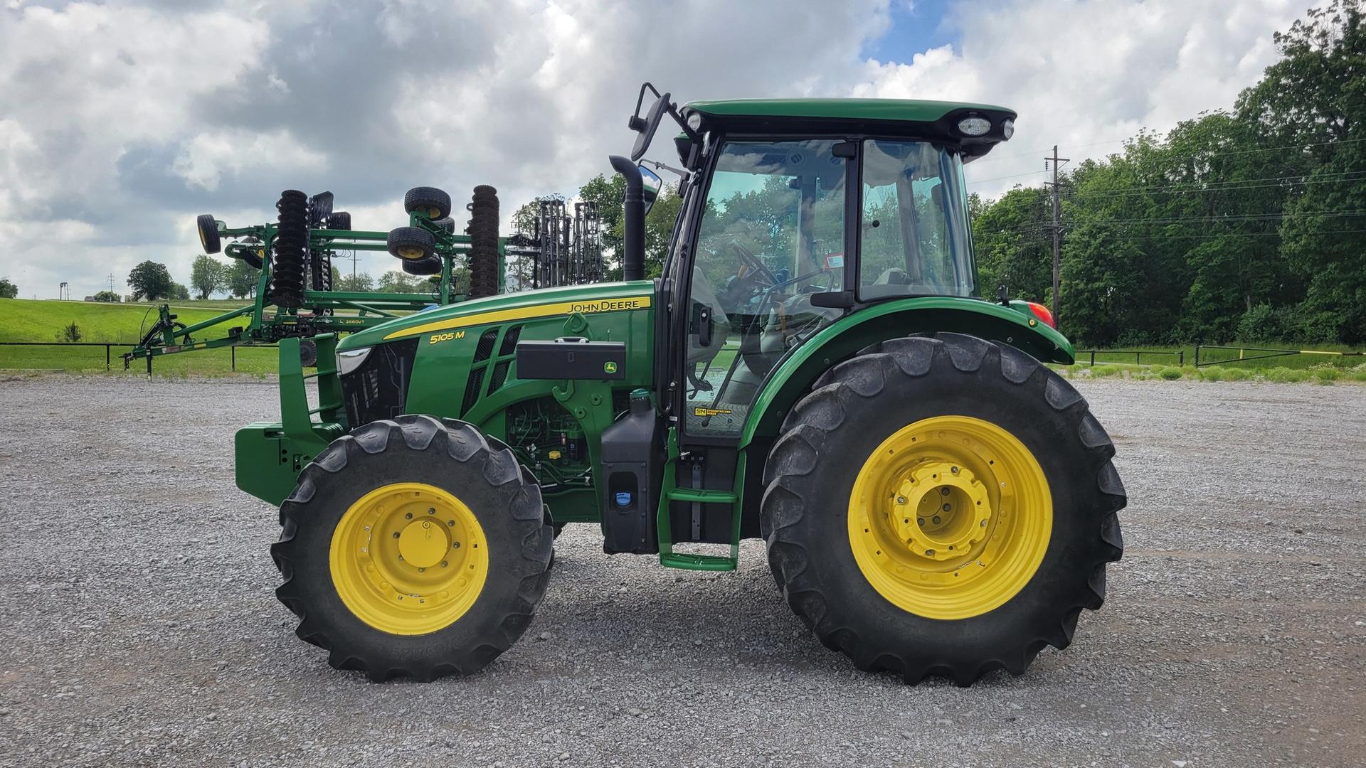 2023 John Deere 5105M Image