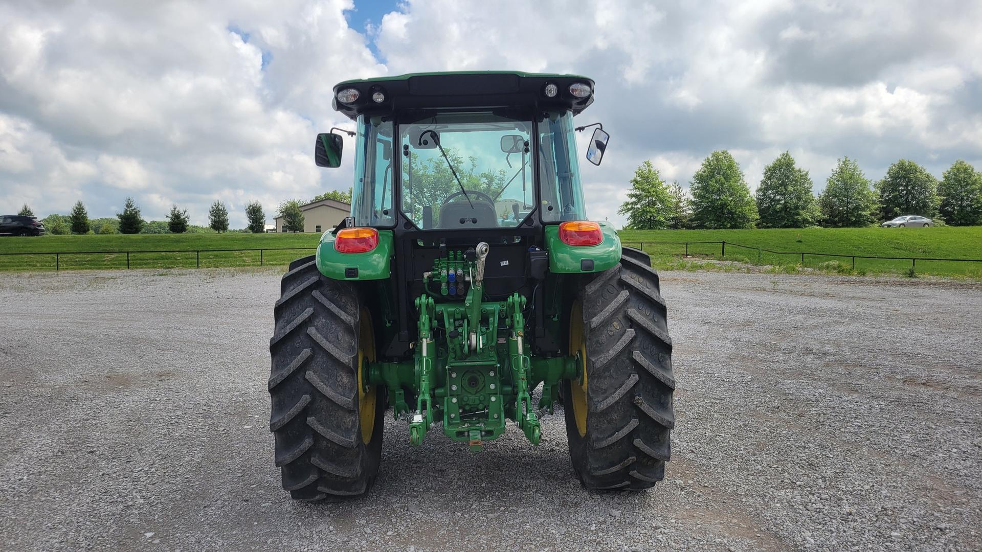 2023 John Deere 5105M Image