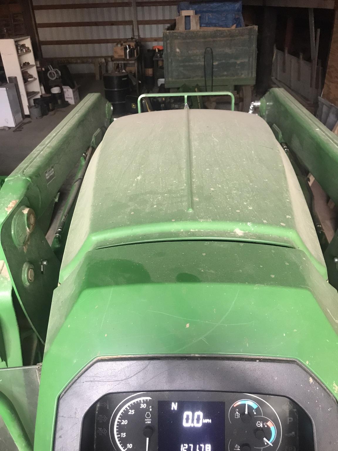 2017 John Deere 6120E Image