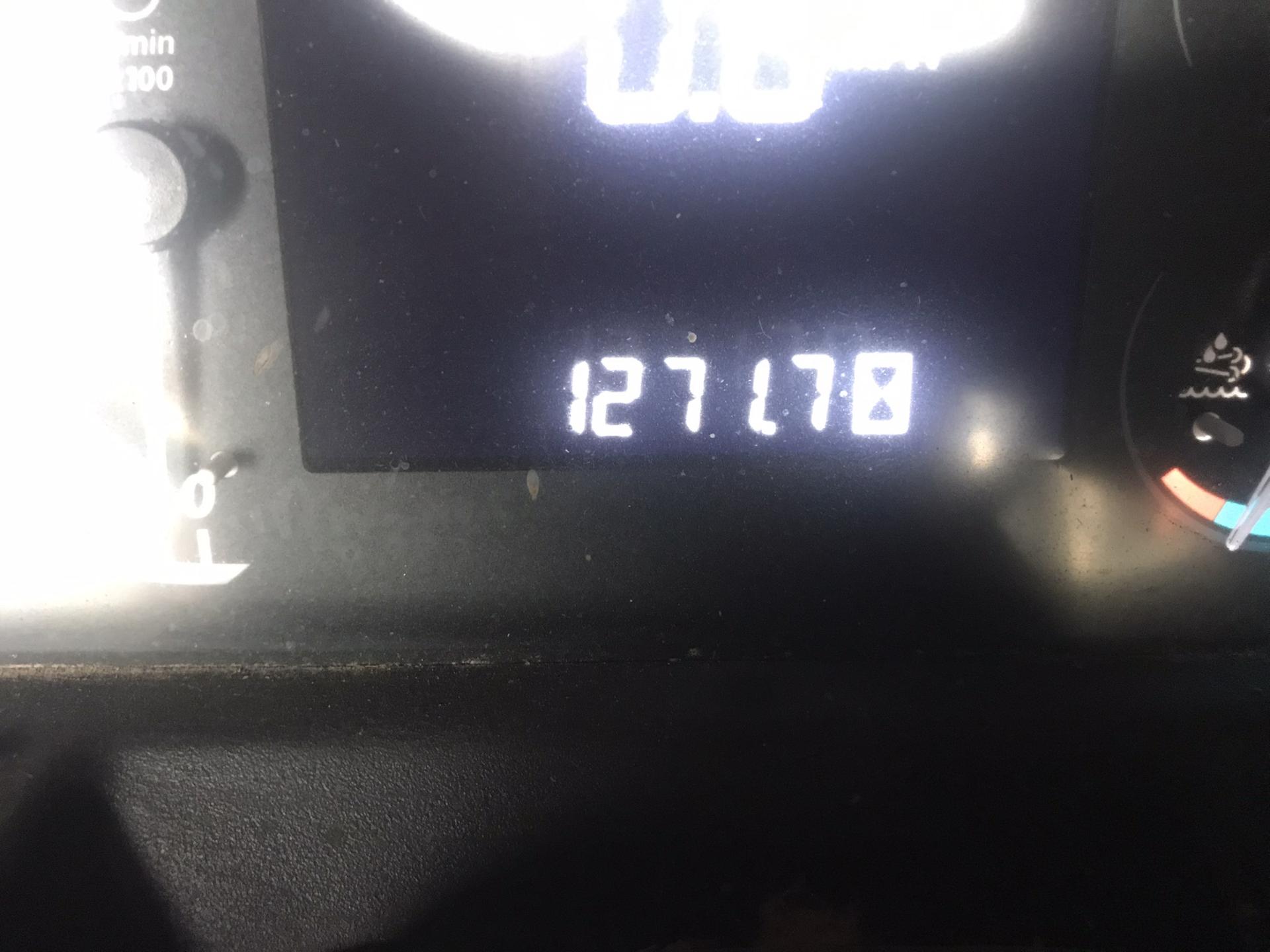 2017 John Deere 6120E Image