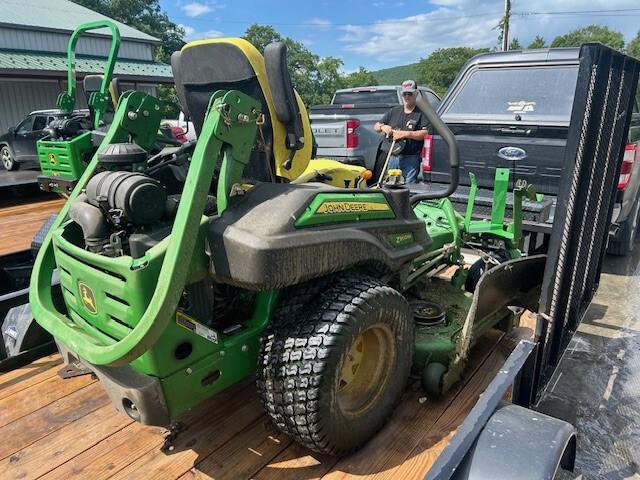 2022 John Deere Z960M Image