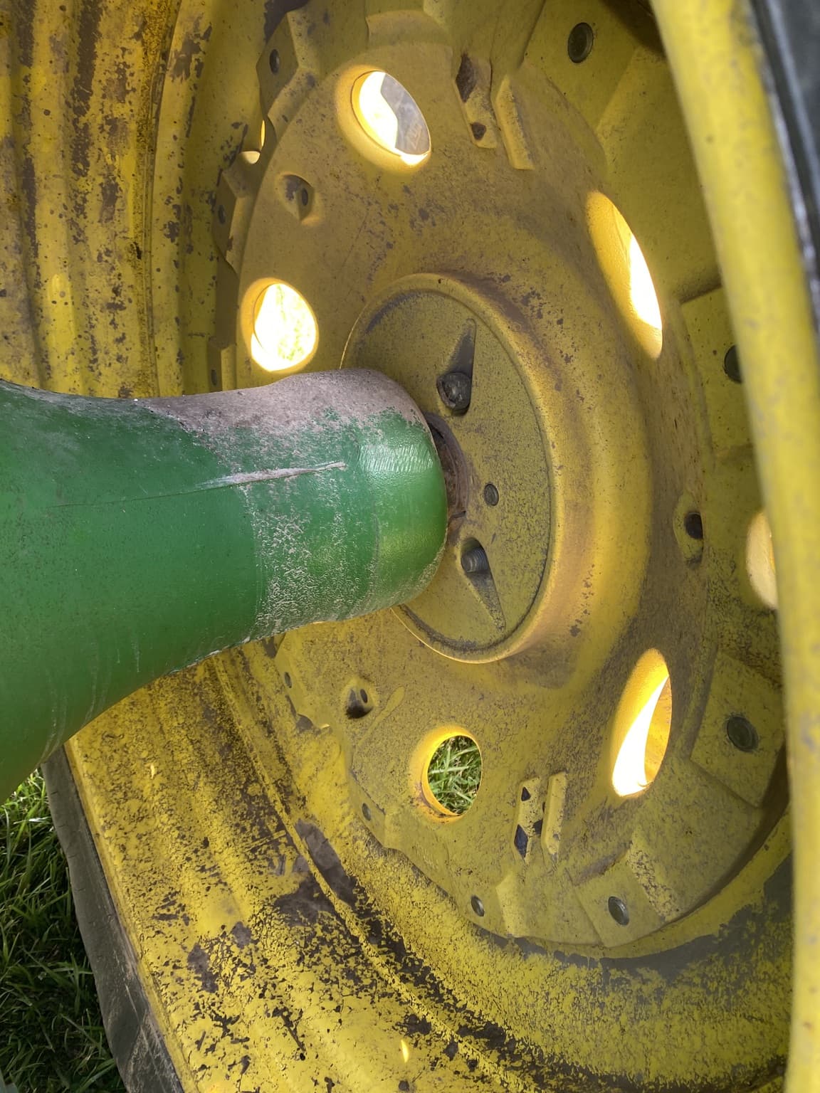 2004 John Deere 8320 Image