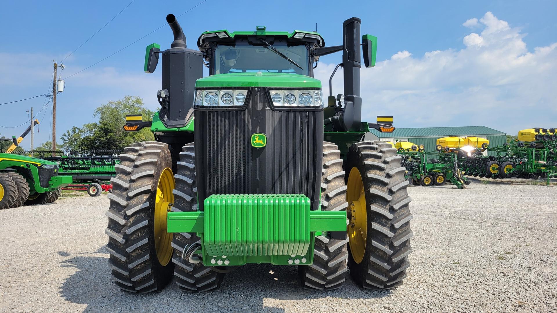 2023 John Deere 9R 490 Image
