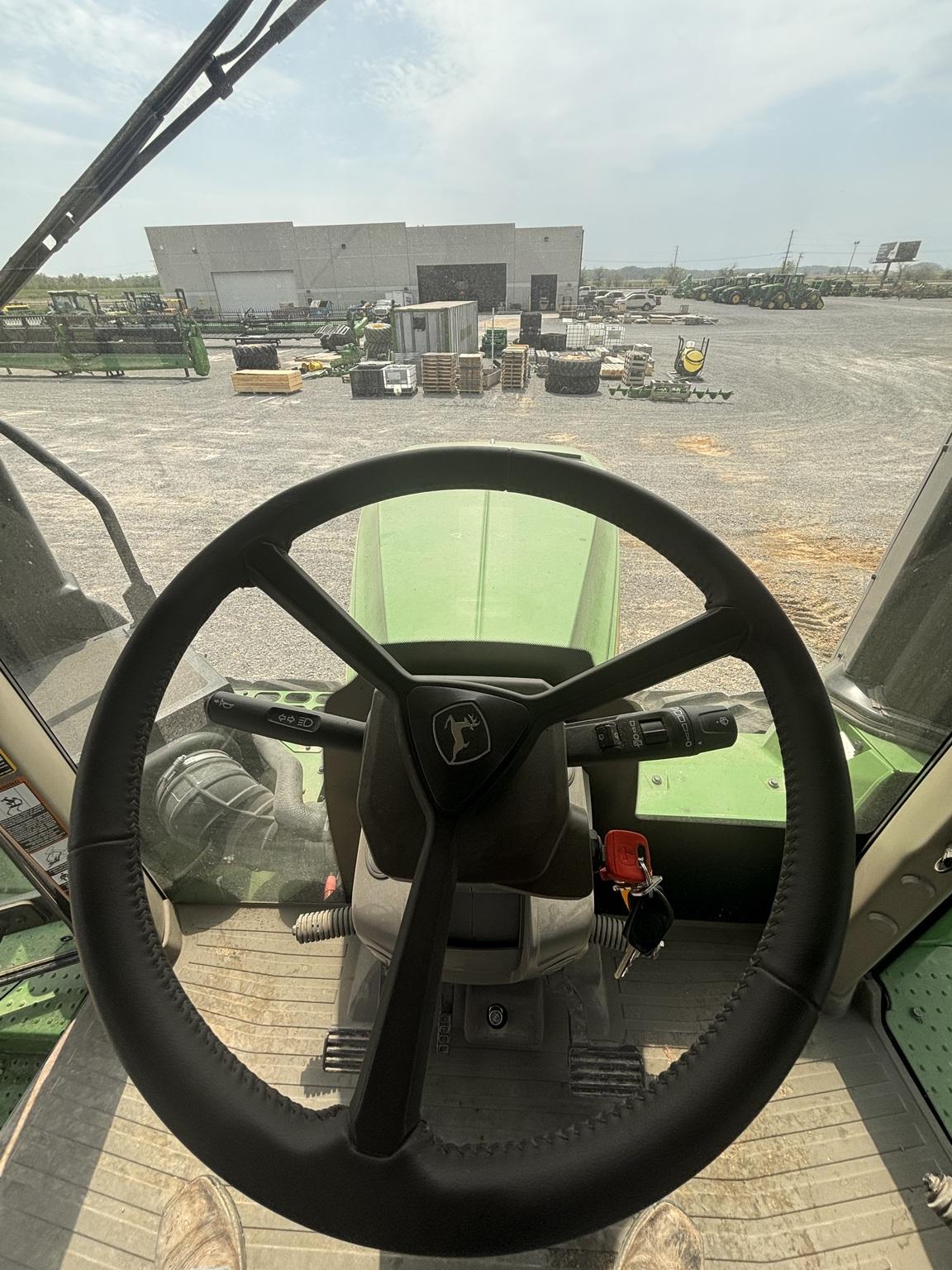 2024 John Deere 9RX 490 Image